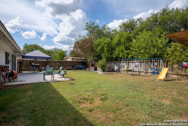 Image 27 of 29 For 6635 Spring Hollow