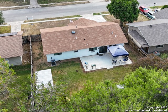 Image 29 of 29 For 6635 Spring Hollow