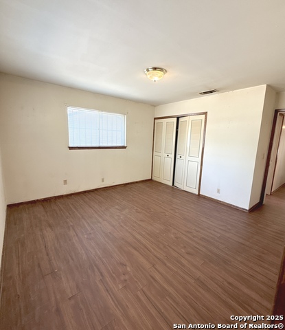 Image 10 of 11 For 5519 Crystal Valley