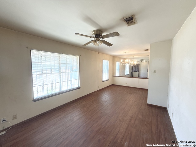 Image 3 of 11 For 5519 Crystal Valley