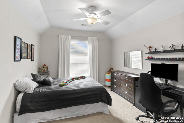 Image 30 of 44 For 18515 Rogers Place