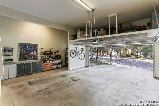 Image 38 of 44 For 18515 Rogers Place