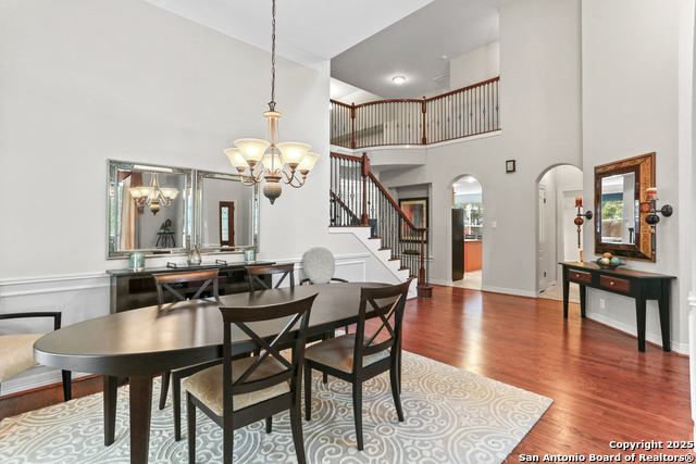 Image 9 of 44 For 18515 Rogers Place