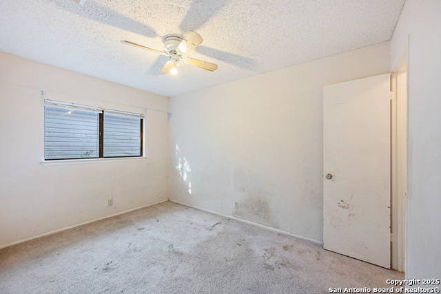 Image 13 of 18 For 4230 Sunrise Cove