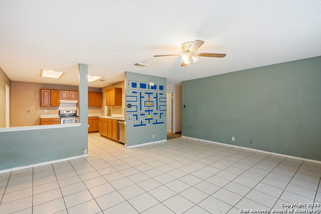 Image 3 of 18 For 4230 Sunrise Cove