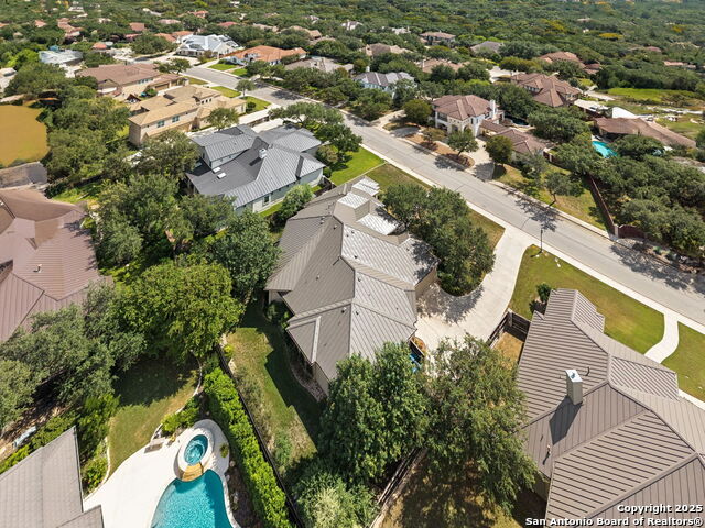 Listing photo id 42 for 211 Granville Way