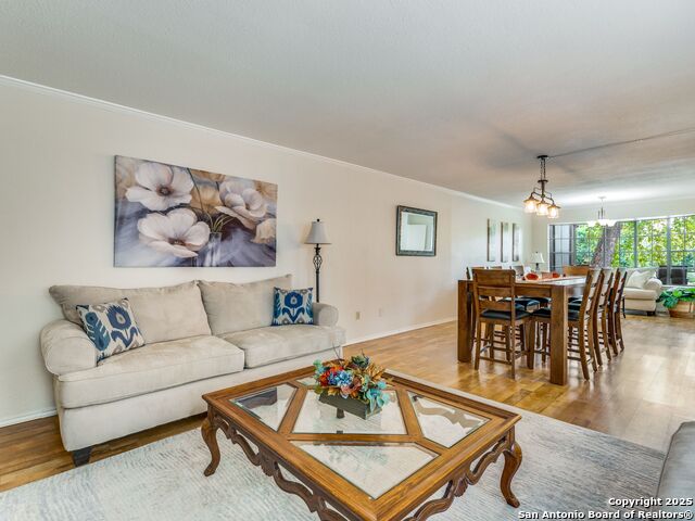 Image 5 of 25 For 7711 Callaghan Road  905