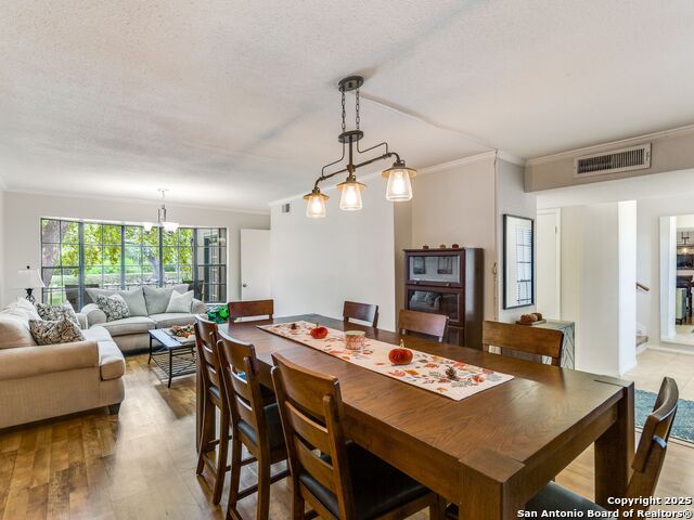 Image 7 of 25 For 7711 Callaghan Road  905