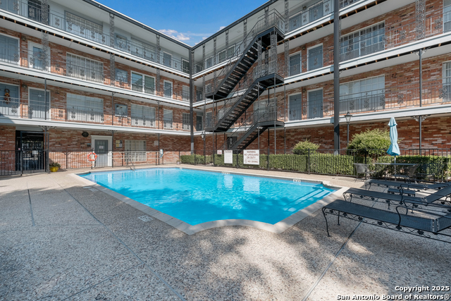 Image 24 of 26 For 8401 New Braunfels Ave N 145