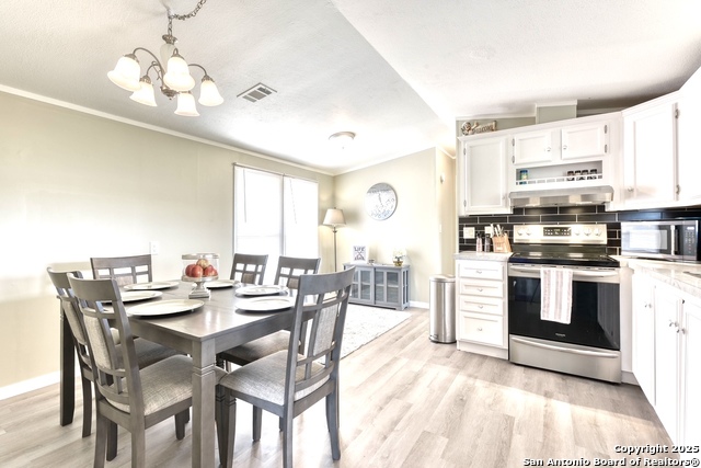 Image 11 of 43 For 805 Lakeview Loop