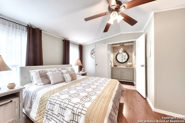 Image 16 of 43 For 805 Lakeview Loop