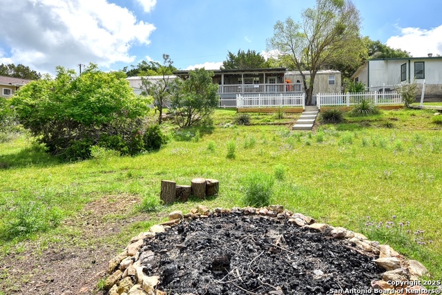 Image 33 of 43 For 805 Lakeview Loop