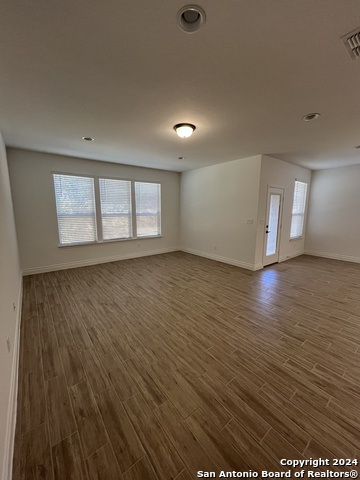 Image 5 of 17 For 12115 Cat Ballou