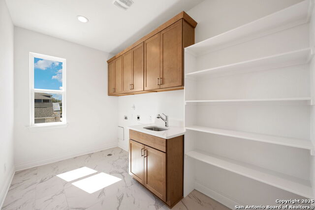 Image 9 of 16 For 895 N Academy