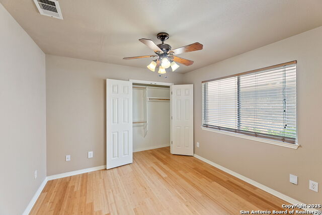 Image 15 of 32 For 215 Bonner Blvd