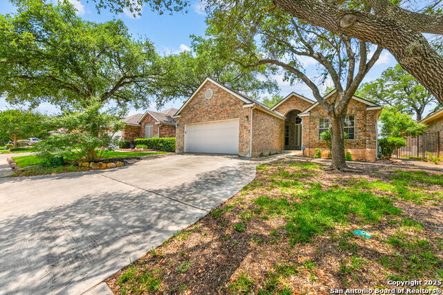 Image 2 of 32 For 215 Bonner Blvd