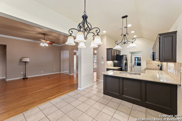 Image 30 of 32 For 215 Bonner Blvd