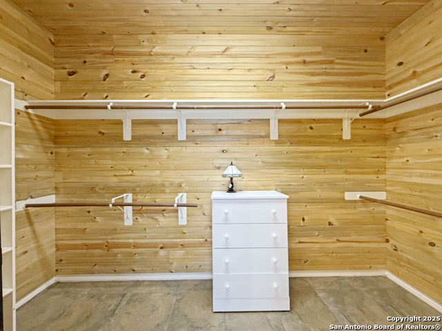 Listing photo id 9 for 2004 Athens  