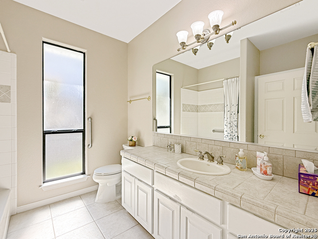 Listing photo id 12 for 2004 Athens  