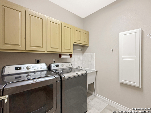 Listing photo id 14 for 2004 Athens  