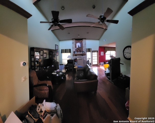 Image 3 of 46 For 3507 Green Spring