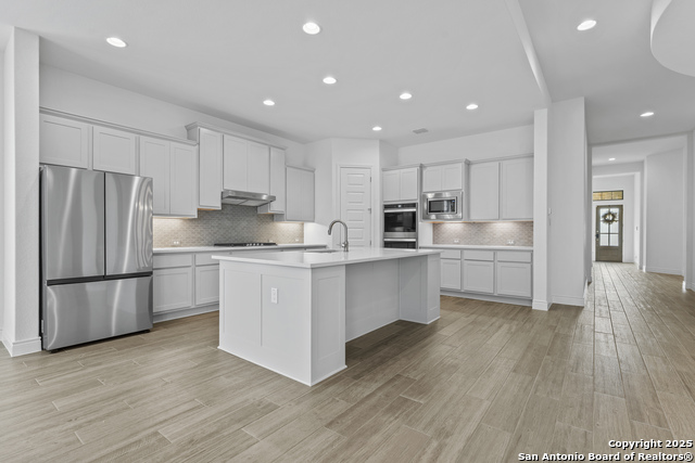 Image 10 of 30 For 217 Vizcaya  