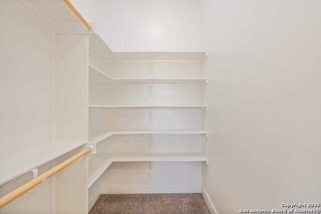 Image 33 of 51 For 1427 County Road 323