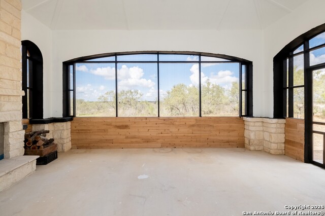 Image 41 of 51 For 1427 County Road 323