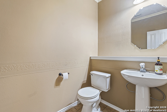 Image 13 of 24 For 21715 Cliff View Dr.