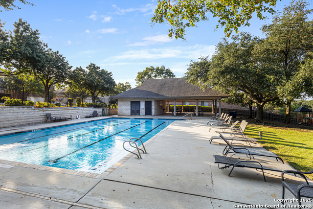 Image 21 of 24 For 21715 Cliff View Dr.