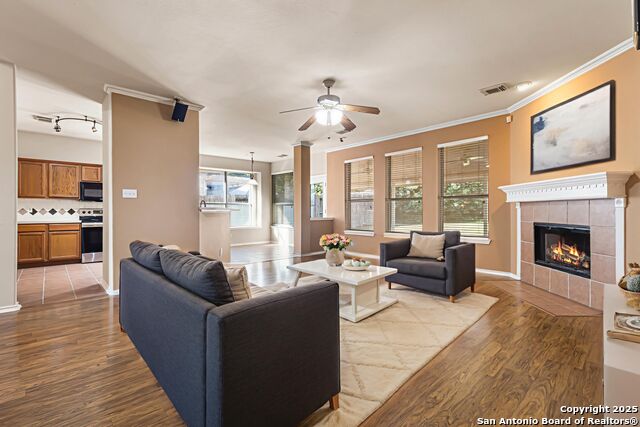 Image 5 of 24 For 21715 Cliff View Dr.