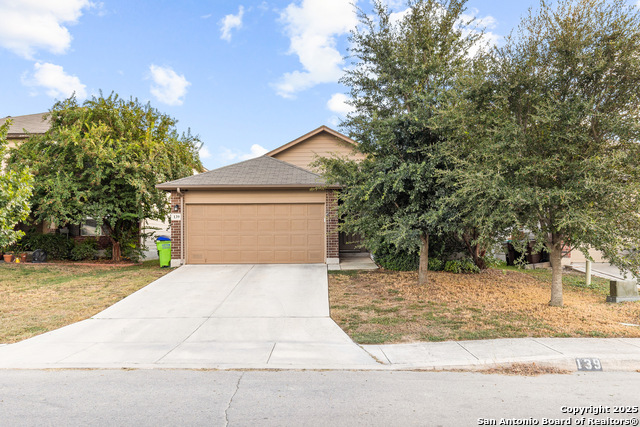 Listing photo id 0 for 139 Kildeer Creek