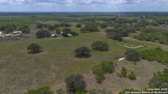 Image 33 of 38 For 865 Verdi