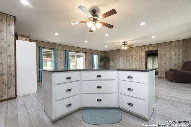 Image 9 of 38 For 865 Verdi