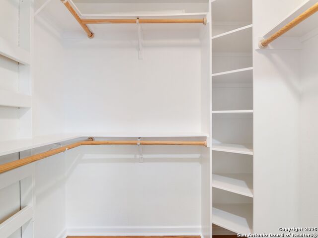 Image 26 of 40 For 338 Brees Blvd