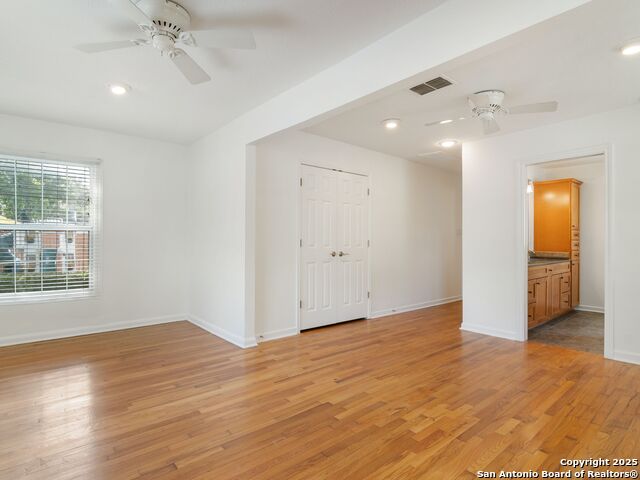 Image 30 of 40 For 338 Brees Blvd