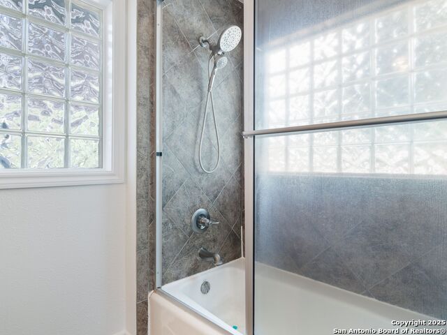 Image 34 of 40 For 338 Brees Blvd