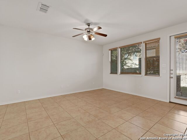 Image 13 of 32 For 4219 Woodbridge Way