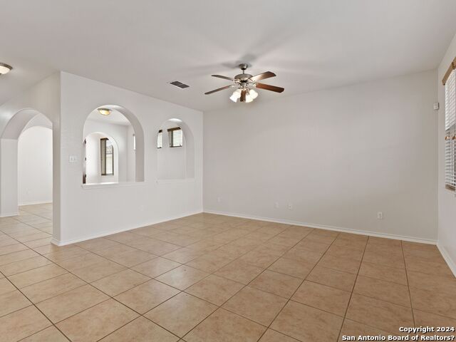 Image 14 of 32 For 4219 Woodbridge Way