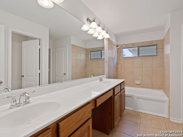 Image 21 of 32 For 4219 Woodbridge Way