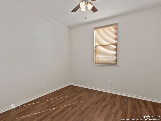 Image 24 of 32 For 4219 Woodbridge Way