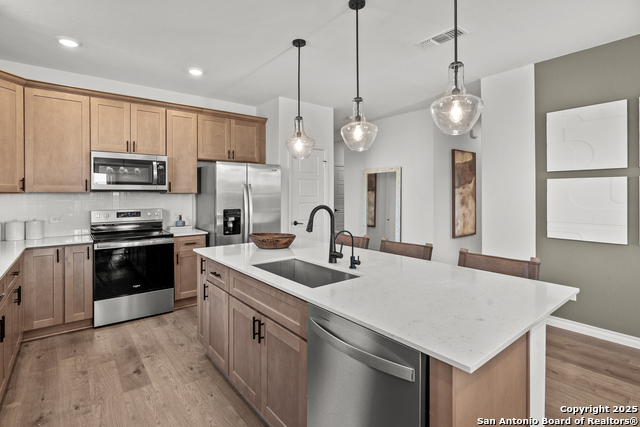 Image 10 of 28 For 435 Nightingale Avenue