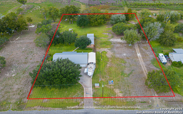Image 4 of 43 For 162 Peninsula Dr