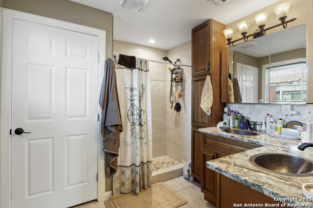 Image 24 of 48 For 106 County Road 6611