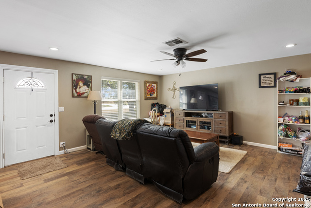 Image 8 of 48 For 106 County Road 6611