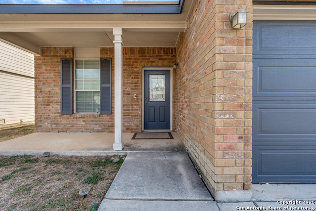 Image 2 of 21 For 4011 Ashleaf Pecan