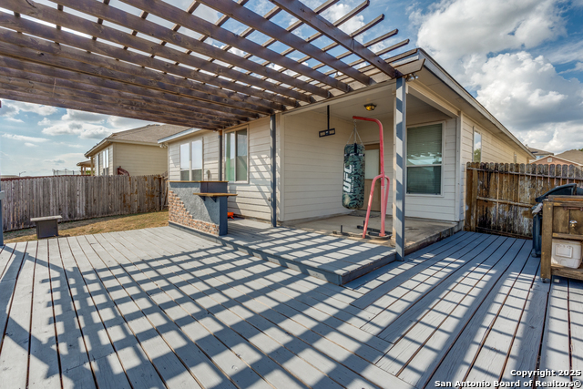 Image 4 of 21 For 4011 Ashleaf Pecan