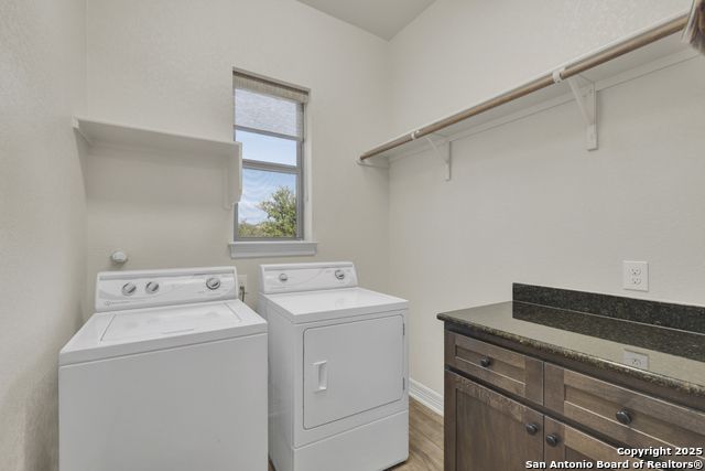 Image 29 of 51 For 1987 Appellation