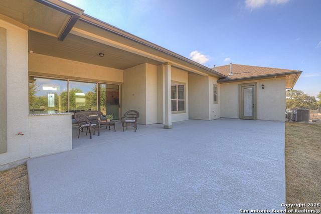 Image 32 of 51 For 1987 Appellation