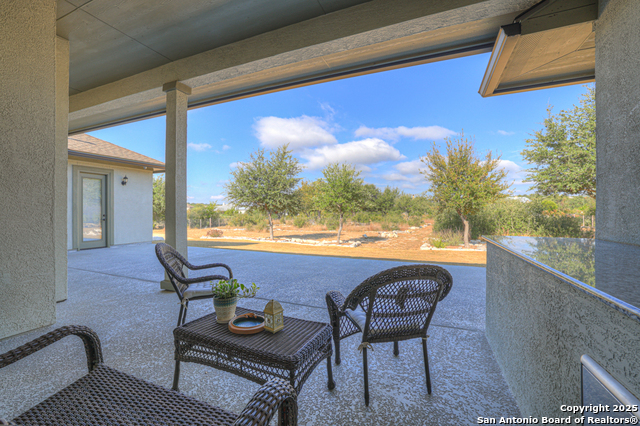 Image 33 of 51 For 1987 Appellation